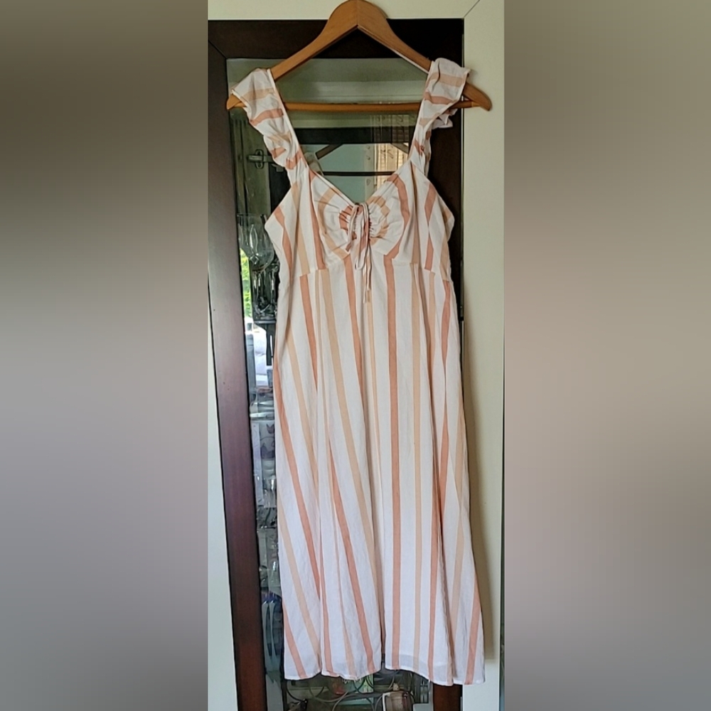 Striped Sleeveless Dress ❤️